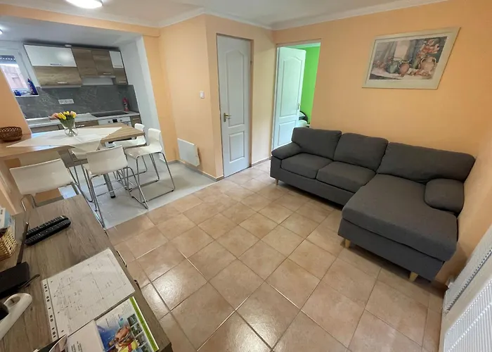 Veronica Nyaralohaz Semesterbostad Zamárdi