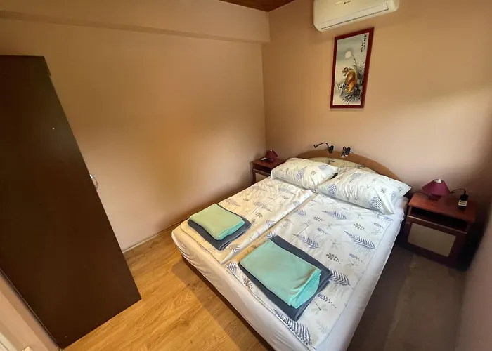 Semesterbostad Veronica Nyaralohaz Zamárdi