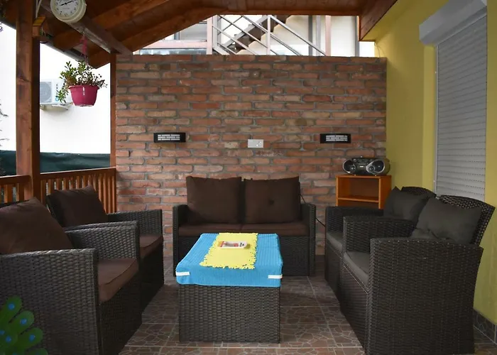 Veronica Nyaralohaz * Zamárdi